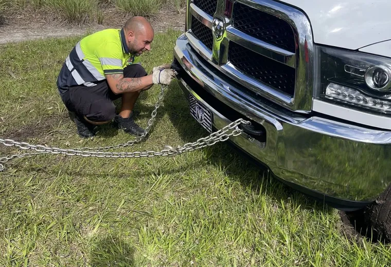 Roadside assistance service photo