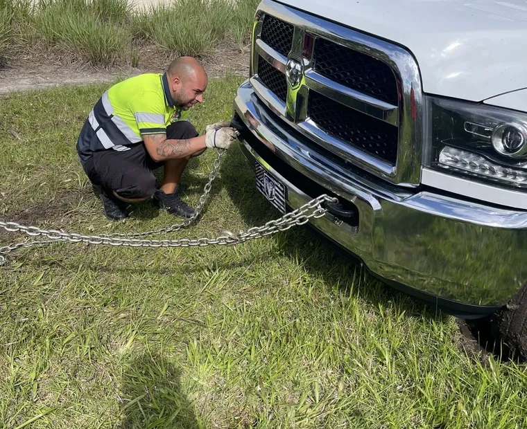 Family Transport USA roadside assistance team